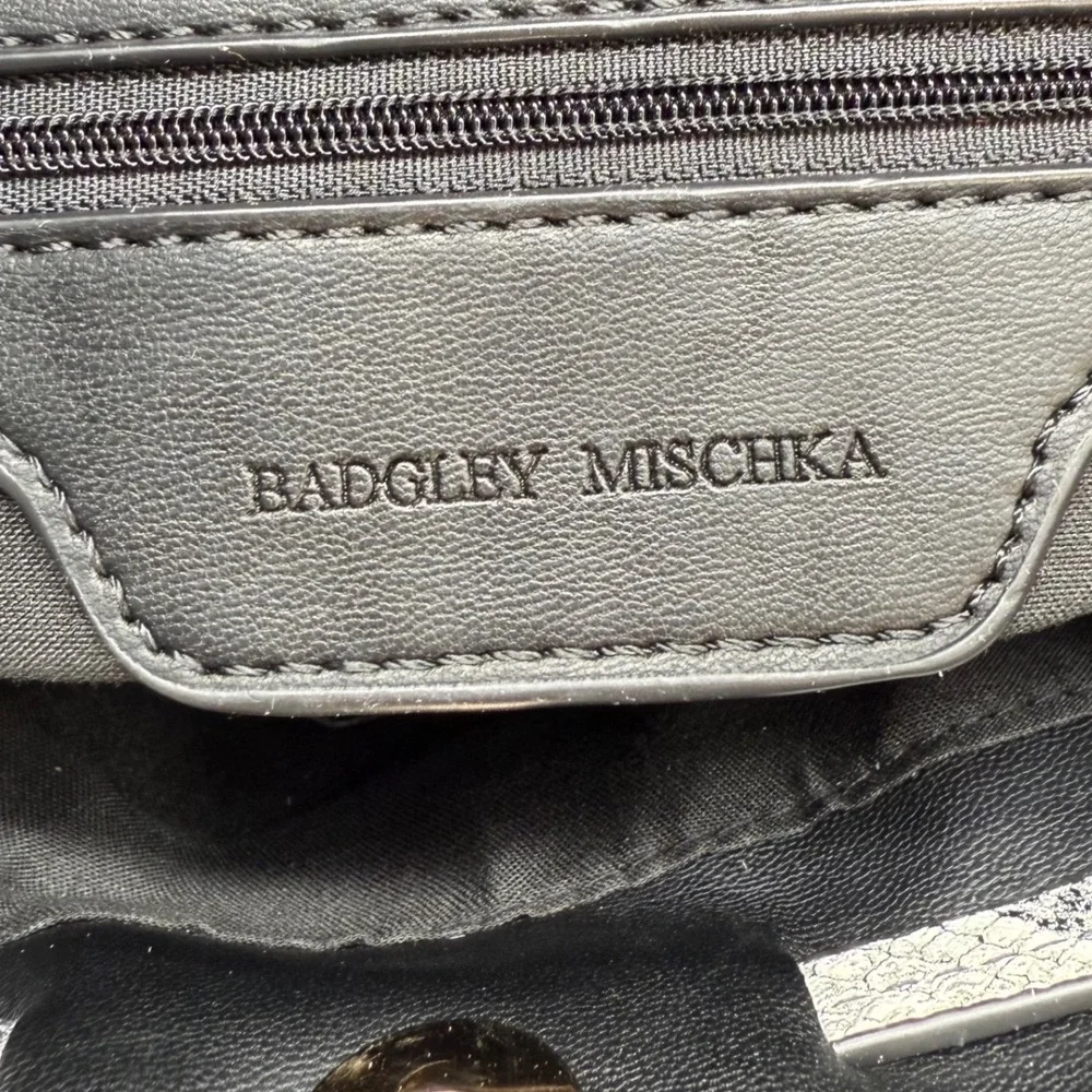 Badgley Mischka exterior material